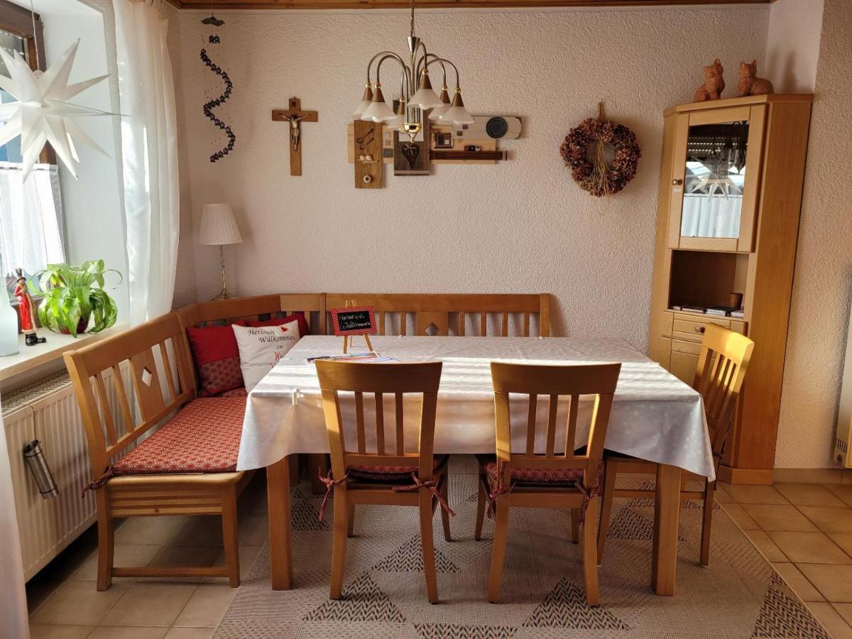 Rötz Ferienwohnung Haus Monika מראה חיצוני תמונה