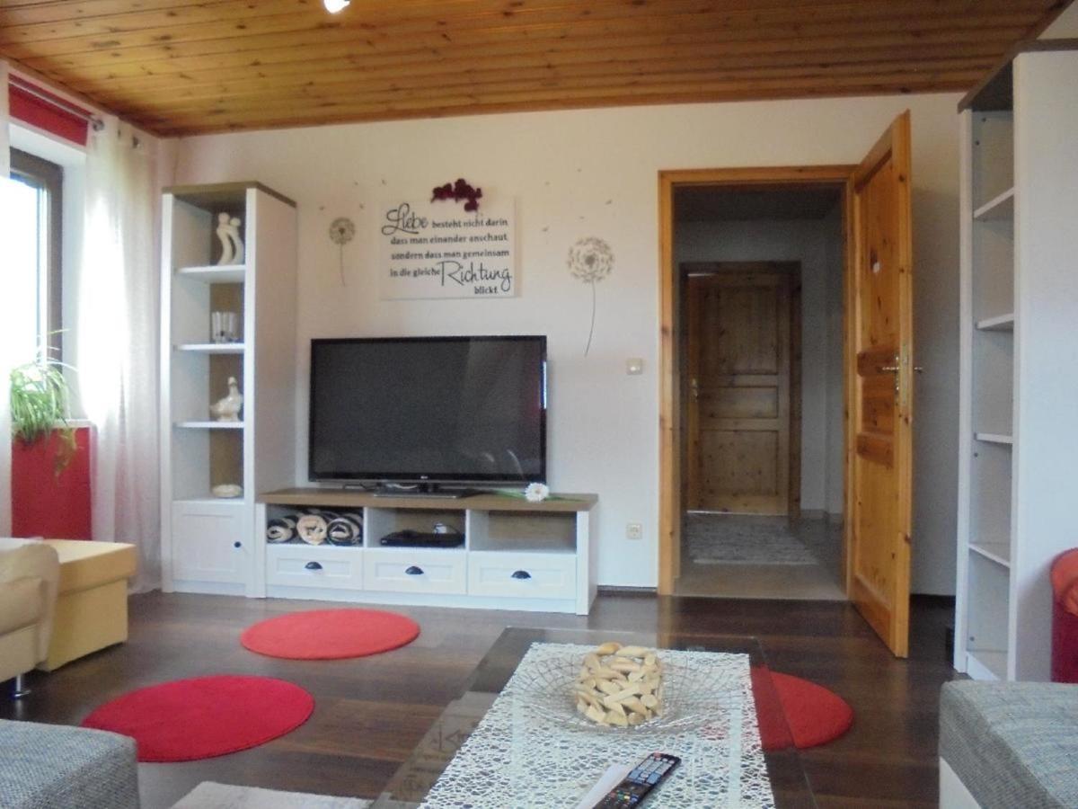 Rötz Ferienwohnung Haus Monika מראה חיצוני תמונה